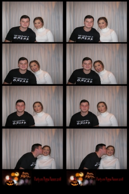 101394-strip
